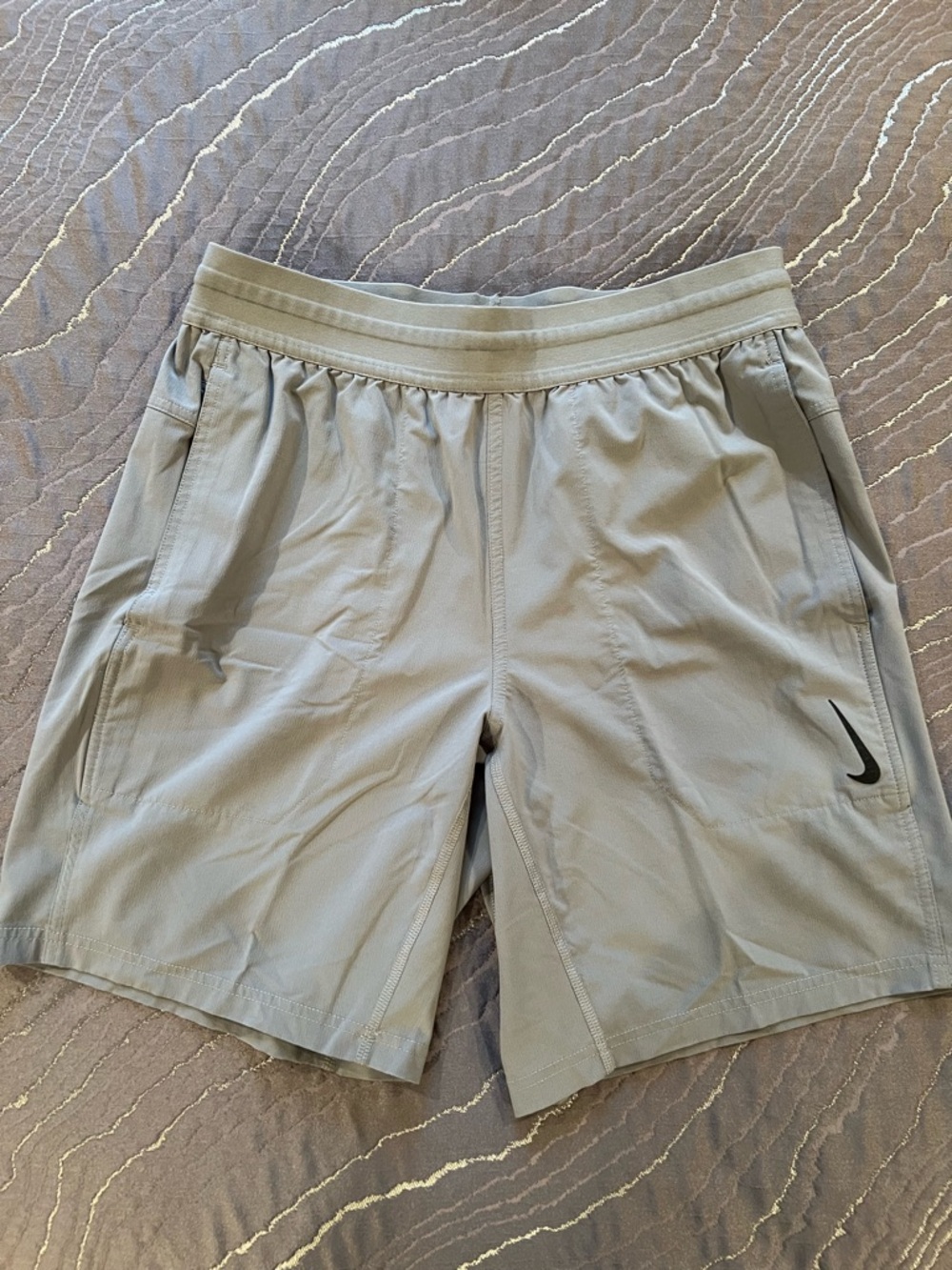 Nike Yoga Dri-FIT Men’s Light Gray Athletic Shorts with Swoosh